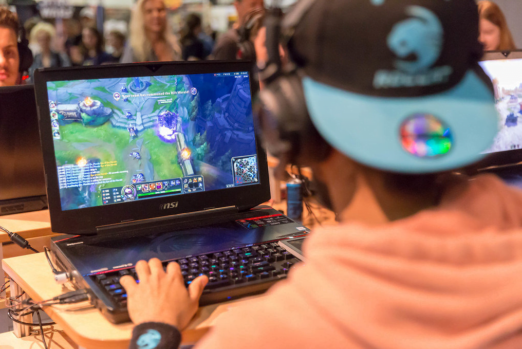 Kesalahan Pemilik Laptop Gaming