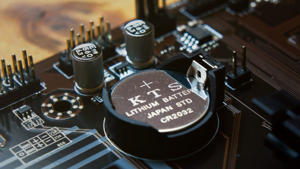Baterai CMOS pada Komputer