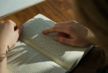 Bagaimana Cara Membaca Intensif