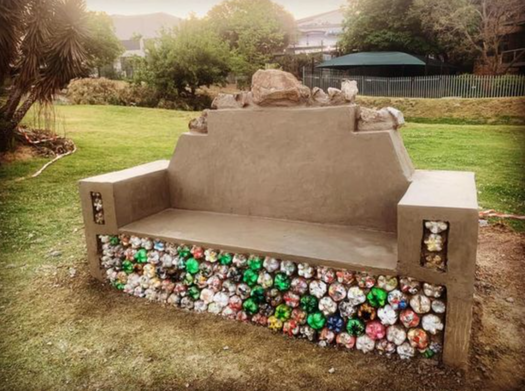 Contoh Hasil Karya Ecobrick